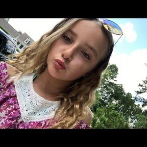 Meet your Posher, Josie